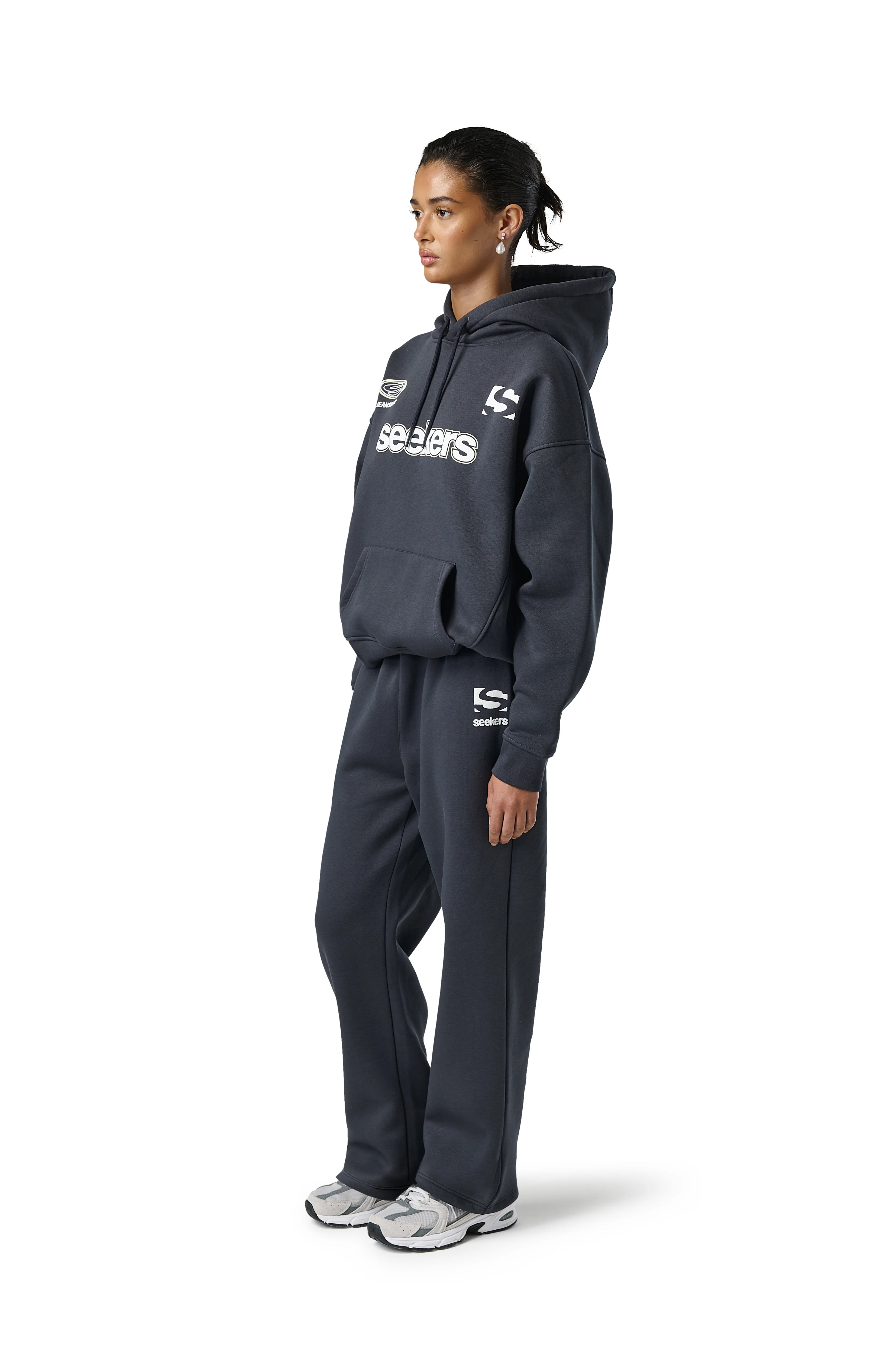 Seekers Motif Hoodie in Skipper - Image 10